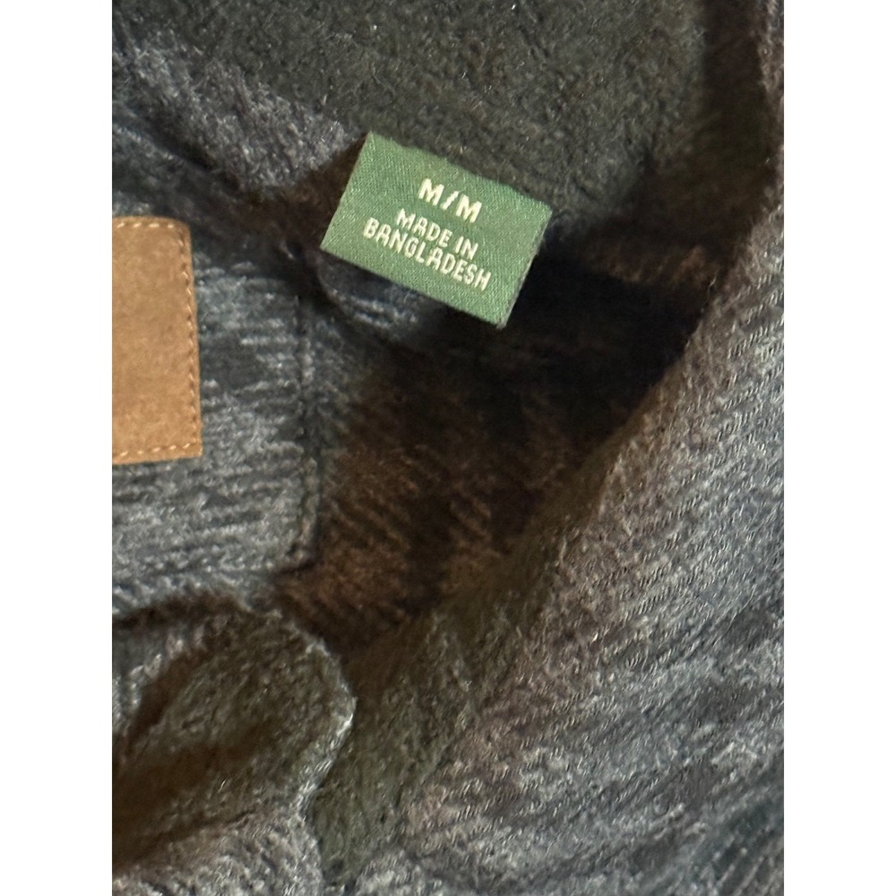 Orvis Men's Size M Gray and Black Plaid Heavy Weight Flannel Shirt - Picture 4 of 7